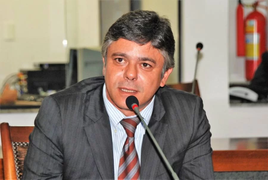 Eduardo do Dertins consegue formar "chapinha" fora do "chapÃÂ£o" governista