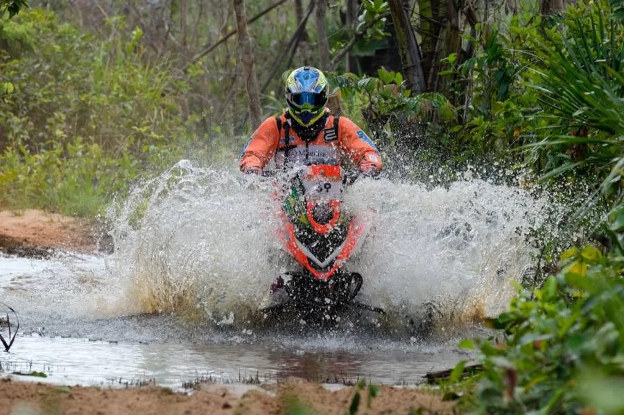 Rally dos Sertões 2021: Competidores desbravam areias do solo jalapoense em São Felix do TO
