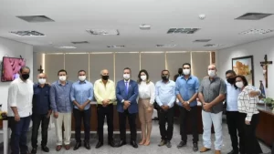 Dez prefeitos e vices acompanharão Antônio Andrade em sua saída do PTB, "Agora é preciso buscar novos caminhos", pontua deputado