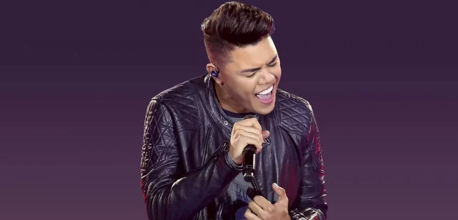 Felipe AraÃÂºjo, irmÃÂ£o de Cristiano AraÃÂºjo, se apresenta neste fim de semana na Woods Palmas