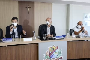 Prefeitura de Gurupi apresenta relatório do 1Âº quadrimestre de 2021 aos vereadores