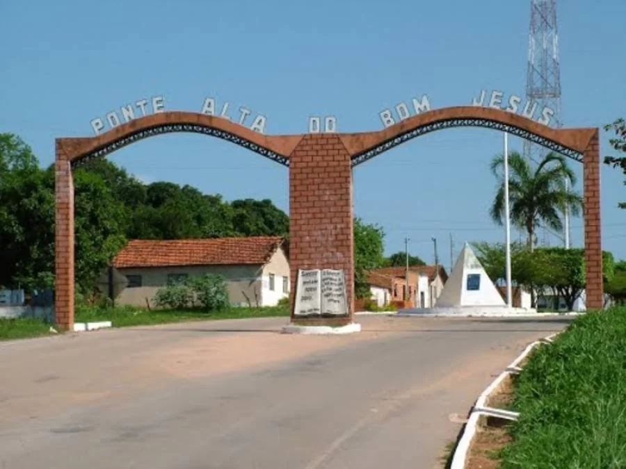 Vereadores prometem denunciar ao MinistÃÂ©rio PÃÂºblico primeira-dama de Ponte Alta do Bom Jesus