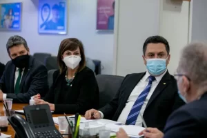 Bancada Federal se reúne com Queiroga e discute execução orçamentária; parlamentares presentes pedem reforço na distribuição de vacinas