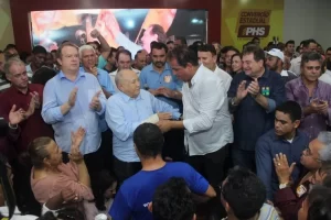 A escolha acertada de Siqueira de sair de cena e o compromisso de Gomes
