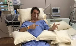 Em São Paulo, Jair Messias Bolsonaro tem melhora no quadro clínico; Não há previsão de alta