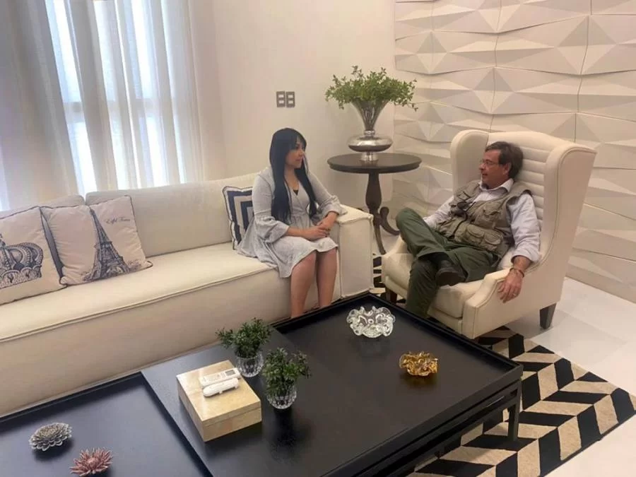 Janad Valcari recebe na CÃ¢mara de Palmas, visita do Ministro do Turismo