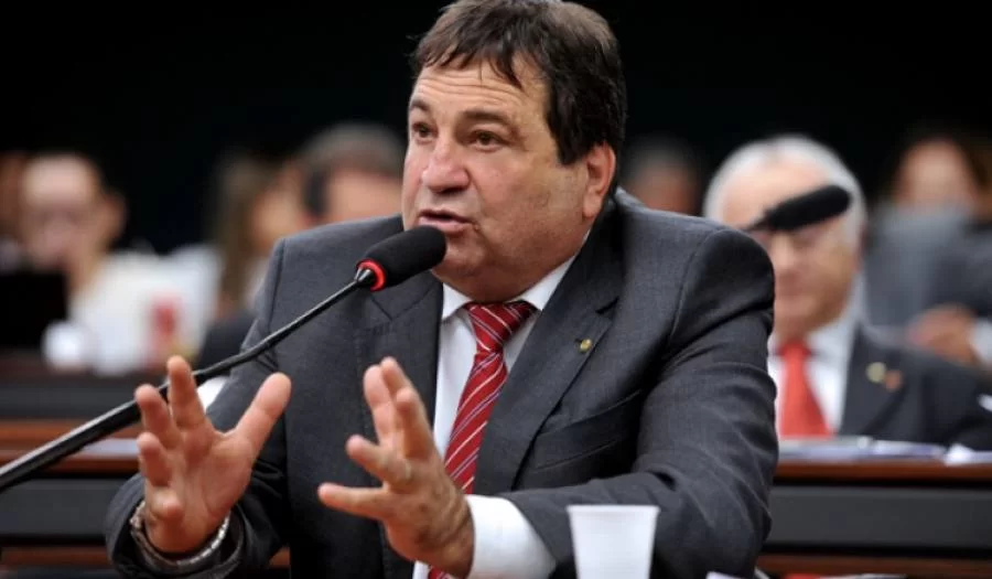 MPE da parecer favorÃÂ¡vel a impugnaÃÂ§ÃÂ£o da candidatura de Halum ao Senado por improbidade administrativa