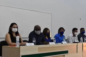 Novos profissionais da educação, aprovados no concurso do Quadro Geral são empossados para o quadro da rede municipal de Colinas