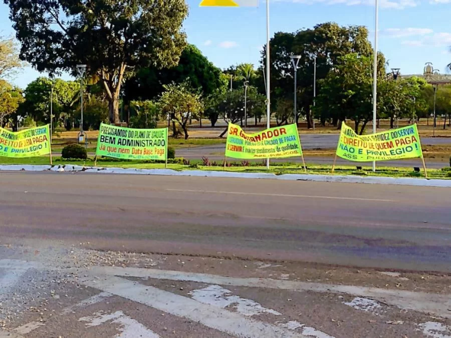 Protesto de servidores cobra plano de saúde de 'qualidade' ao governo