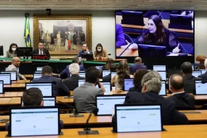 Comissão Especial da CÃ¢mara dos Deputados rejeita proposta do voto impresso