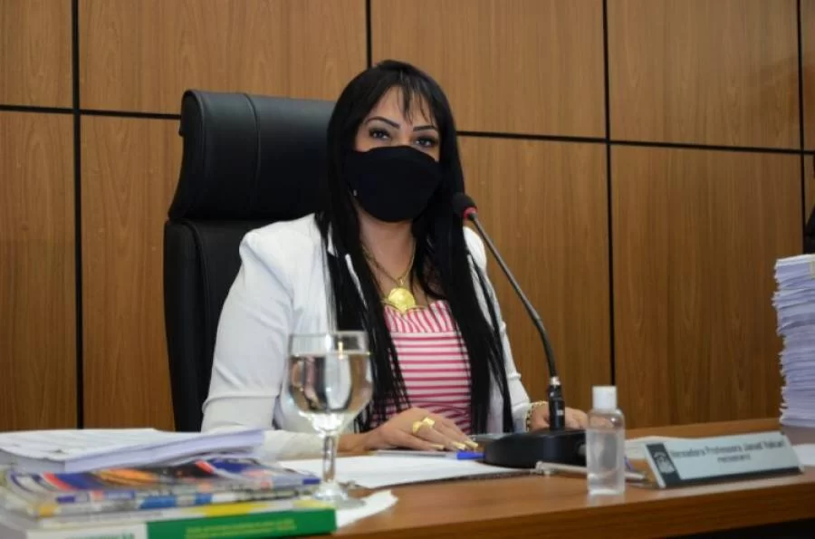 Propositura apresentada por Janad Valcari requer abertura de cursos profissionalizantes em quadras carentes de Palmas