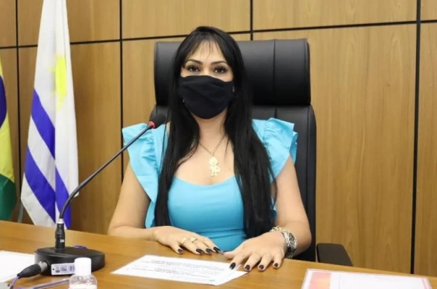 Janad Valcari requer prorrogação do auxílio Cartão Família pela prefeitura de Palmas em regime de urgÃªncia