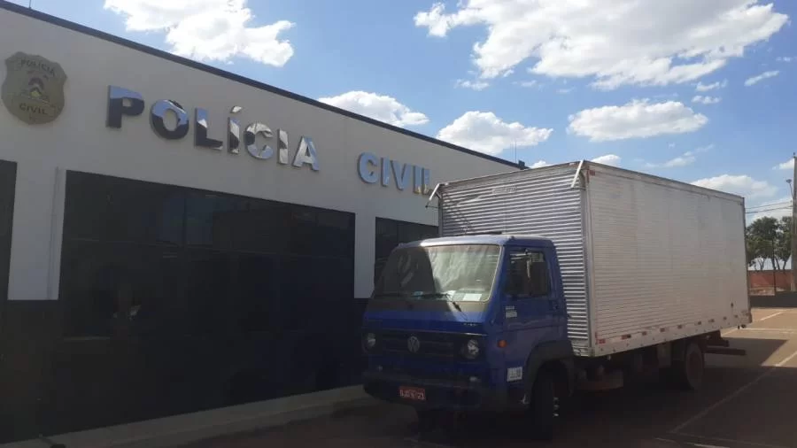 Caminhão furtado em Rio dos Bois é recuperado