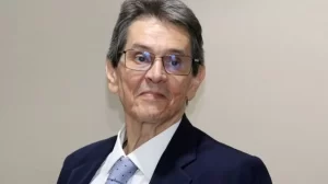 Presidente nacional do PTB, Roberto Jefferson é preso por determinação de Alexandre de Moraes