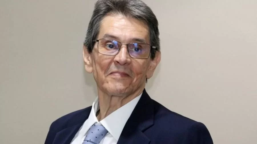 Presidente nacional do PTB, Roberto Jefferson é preso por determinação de Alexandre de Moraes