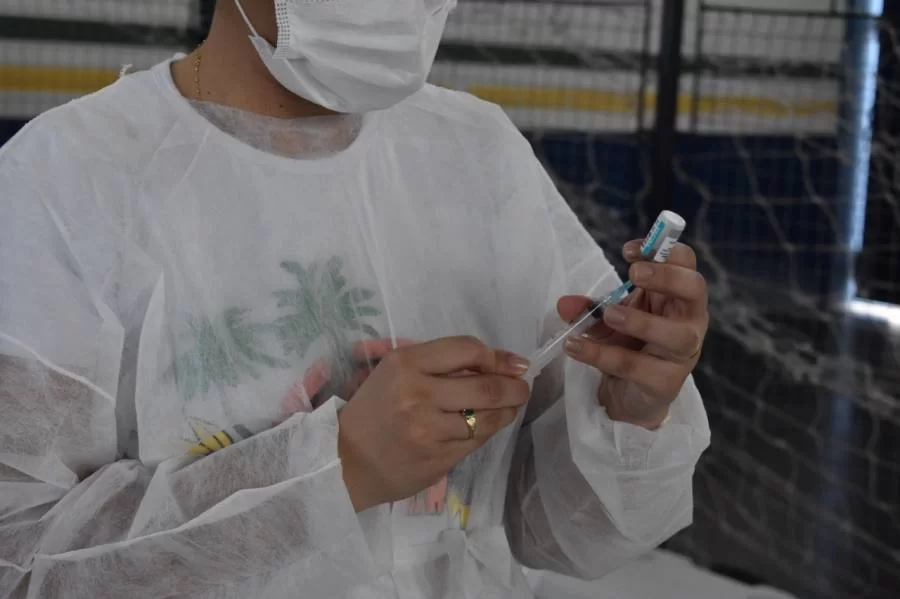 Público de 18 anos acima será contemplado com vacinação contra a Covid-19 em Colinas