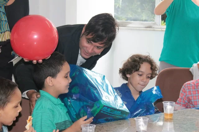 Natal Sustentável e Solidário em Petrópolis: Esperança e Solidariedade em Prol da AMICCA