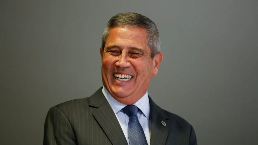 PF aponta Braga Netto como líder de plano golpista para manter Bolsonaro no poder