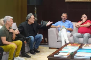 Elmano se encontra com estrelas do humor cearense e ouve propostas do setor