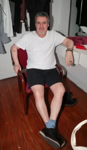 Famosos Prestigiam Estreia de “Uma Ideia Genial” no Teatro Procópio Ferreira