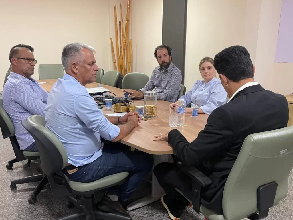 Aprosoja Tocantins e Naturatins alinham estratégias em reunião com novo presidente