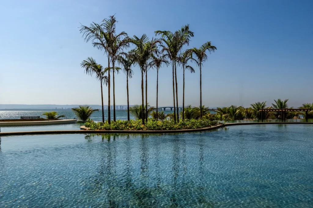 Nova jóia turística cravada no coração do Brasil tem lago que parece o oceano 
