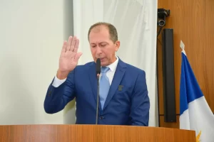 Câmara de Palmas convoca o suplente de vereador Pastor Manoel Bomfin para tomar posse