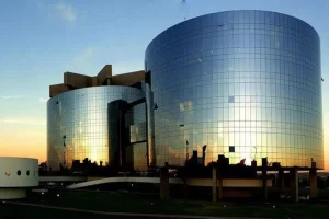 MPU abre concurso em 2025 com 152 vagas com salários de até R$ 13.994,78