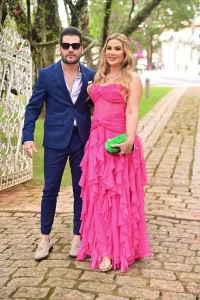 Casamento de Jakelyne Oliveira e Mariano reúne famosos e shows sertanejos em cerimônia luxuosa em Itatiba