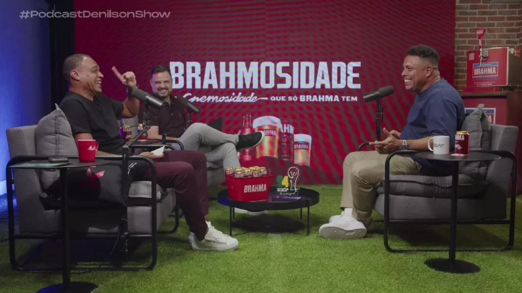 O Fenômeno está de volta: Ronaldo e Brahma reativam a comemoração mais lendária do futebol