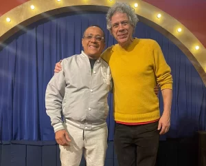 Do Cariri para o Brasil: vitória de Luciano Lopes celebra resistência e arte popular no teatro