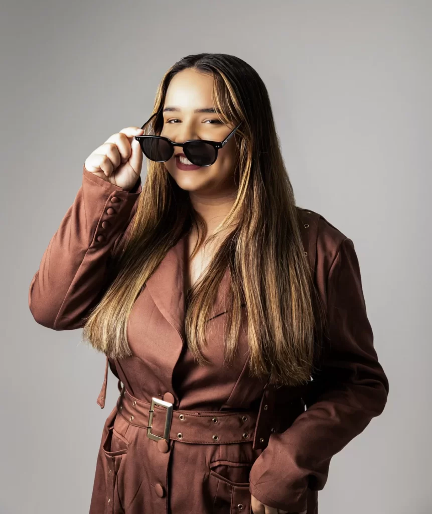 Cantora alagoana Alyce Araújo leva romantismo e sofrência ao público baiano