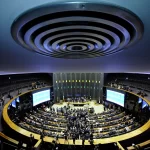 Janela partidária começa e abre período de reorganização política no Brasil