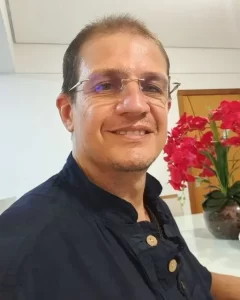 Luto: Depois de anos de luta e de mobilizar o Brasil inteiro morre em Palmas o professor Luciano Coelho