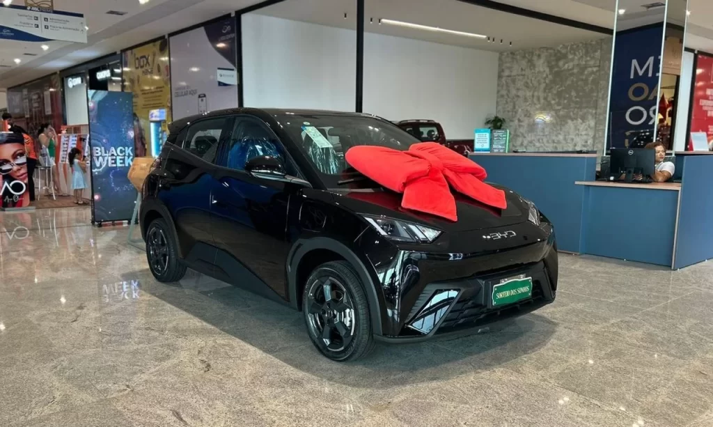 Lago Center Shopping  em Araguaína celebra Natal com sorteio de carro elétrico