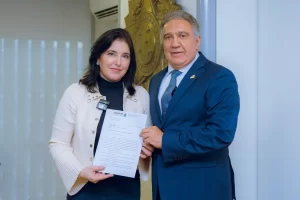 Vice-Governador de Tocantins, Laurez Moreira, Busca Inserção do Estado no Projeto Rotas de Integração Sul-Americana em Reunião com Simone Tebet