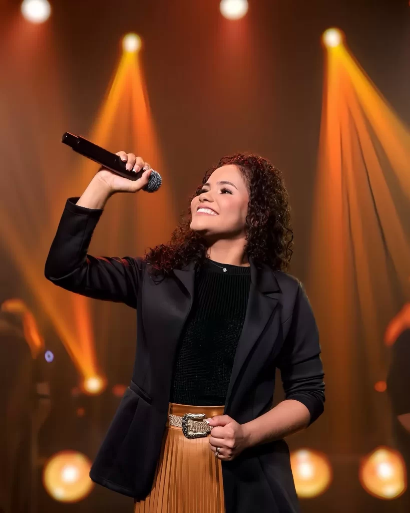 Simone Machado lança o single “Vencedor” e emociona público em Lagoa da Confusão