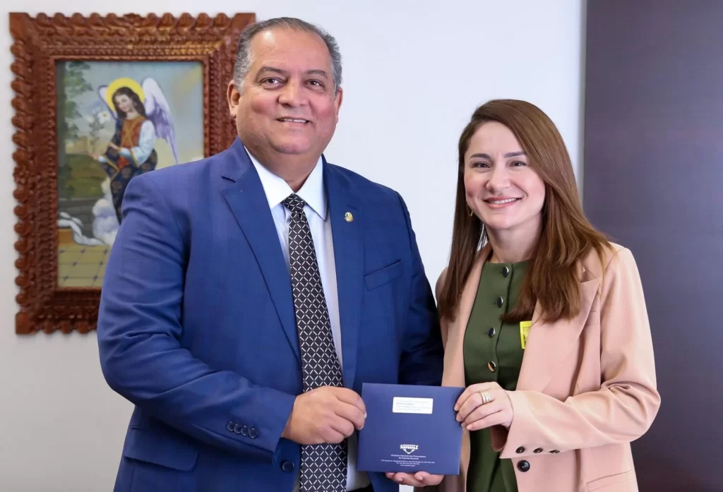 Eduardo Gomes recebe SINPROFAZ e reafirma compromisso com fortalecimento da Justiça Fiscal