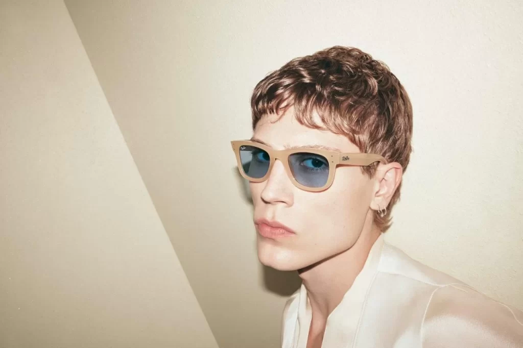 De Jogador de Basquete a Top Model Internacional: A Ascensão de Emanuel Quoos