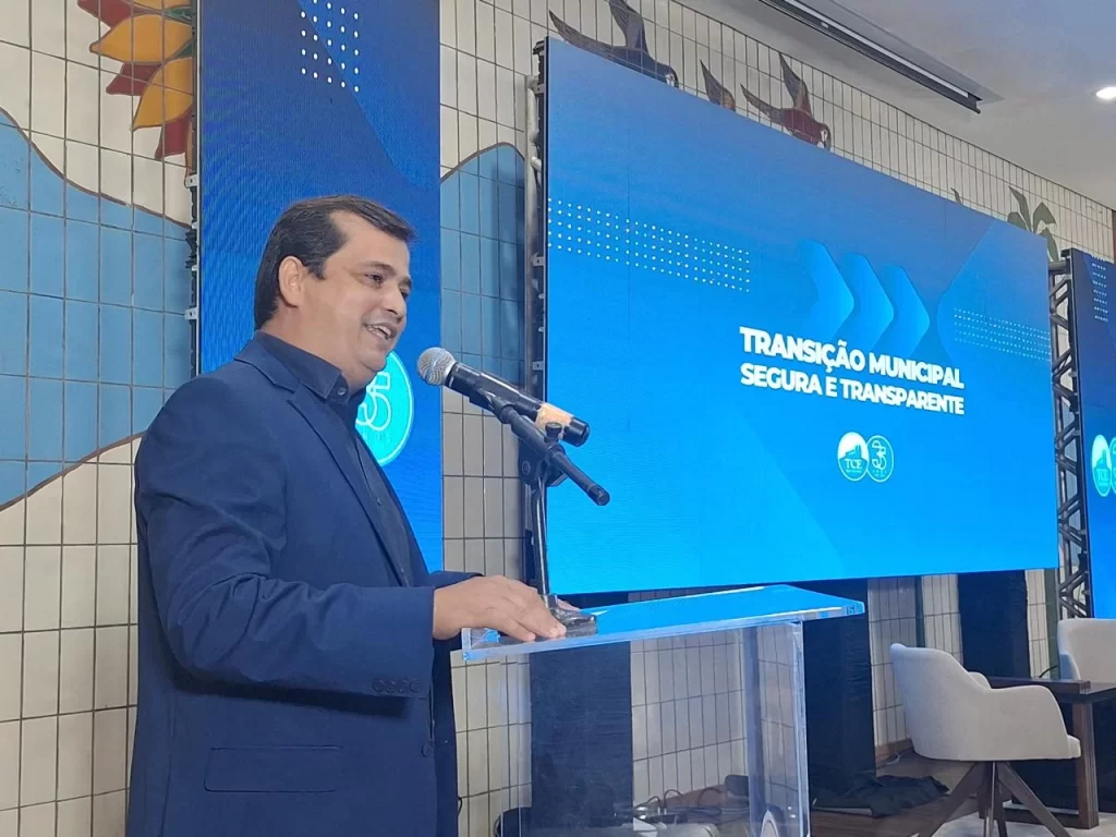 ATM destaca importância de encontro técnico do TCE que reúne agentes públicos para tratar sobre transição de mandatos