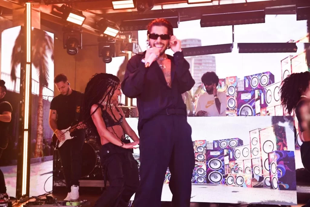 Ze Felipe anima a festa de 50 milhões de seguidores de Virgínia Fonseca