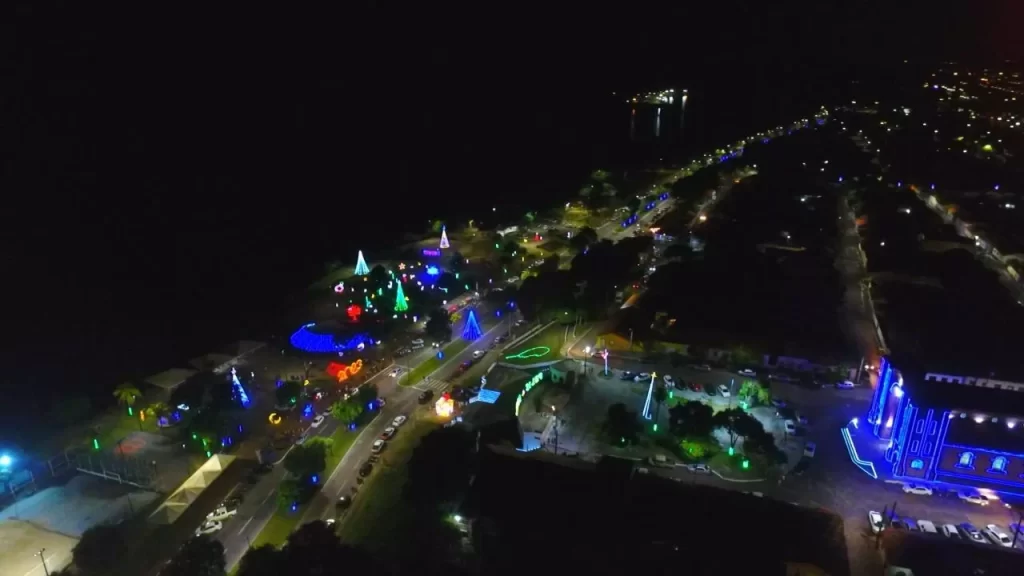 Porto Nacional ilumina a magia do Natal na Orla Beira Rio
