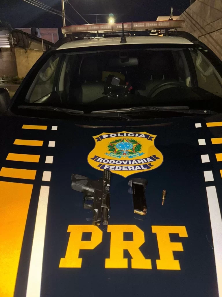 PRF prende condutor portando ilegalmente uma arma de fogo em Araguaína/TO