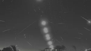Chuva de meteoros Líridas ilumina o céu brasileiro com até 20 registros por hora