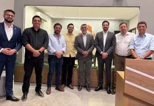 Deputados e secretários participam de encontro na Bonna Incorporadora em Palmas