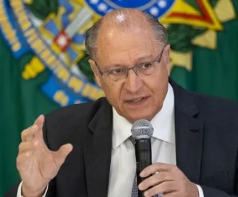 Alckmin assume protagonismo político e reforça estabilidade administrativa no Planalto