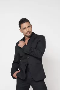 Zezé Di Camargo comemora o sucesso de “Discutidas” com mais de 60 mil criações no TikTok em 10 dias