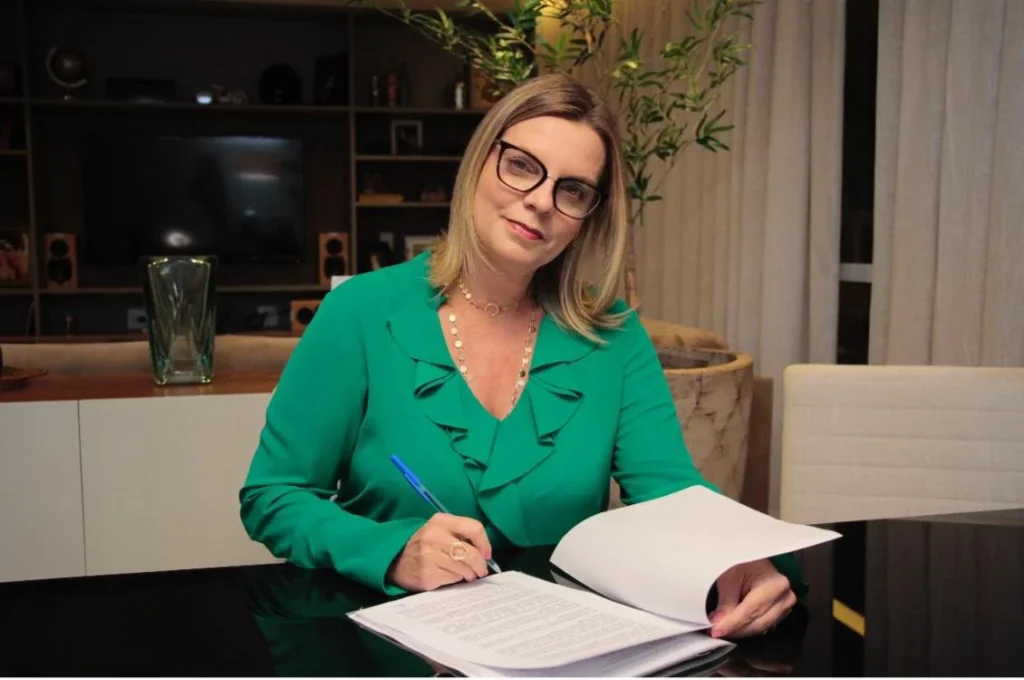 Cláudia Lelis conquista 21.907 votos no Tocantins e tem oportunidade de fortalecer trabalho em Colinas