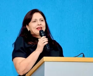 Vereadora Cristina Rezende se destaca em Formoso do Araguaia com leis voltadas à infância e inclusão social