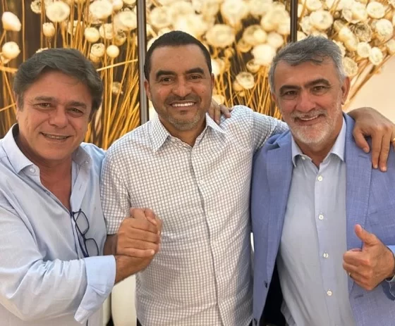 Dertins se realinha com Amélio e Wanderlei em movimento por apoios para 2026